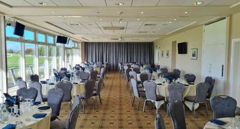 Warwick Racecourse - Reserve a Table